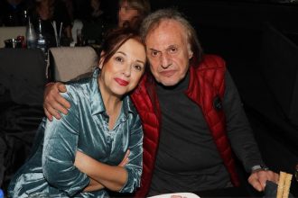Ελένη Ράντου: Τα γενέθλια μαζί με τον Βασίλη Παπακωνσταντίνου -Πόσα κεράκια έσβησε