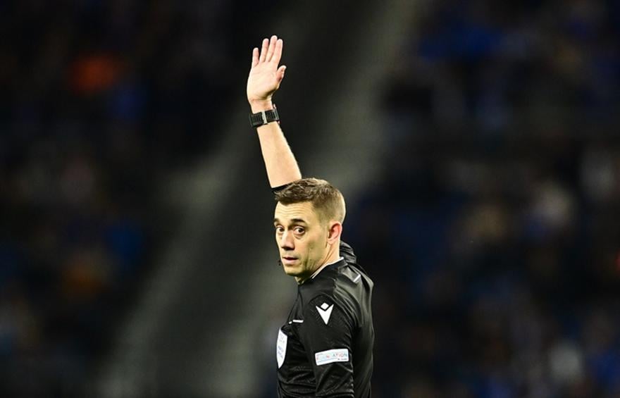 Ο γουρλής Τουρπέν «σφυρίζει» Ολυμπιακός - Αϊντχόφεν