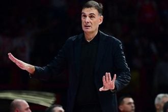 Ξέσπασμα Μπαρτζώκα: «Όλο το ευρωπαϊκό μπάσκετ νοιάζεται για τα χρήματα - Οι προπονητές γίνονται αποδιοπομπαίοι τράγοι»!