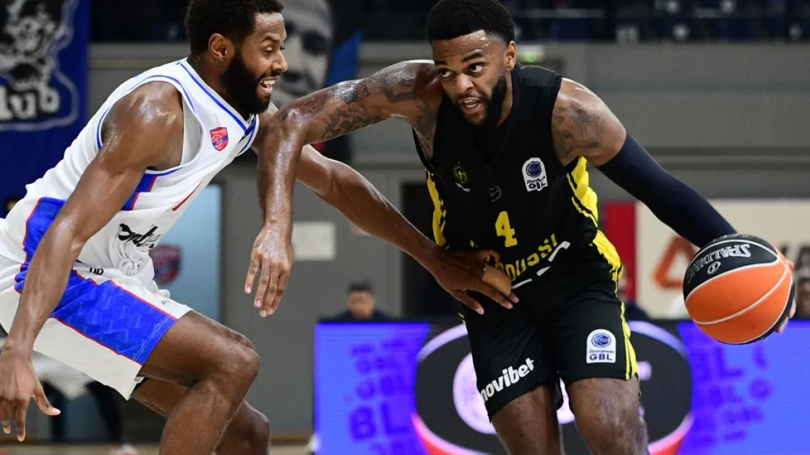 Το Μαρούσι νίκησε 92-80 με ανατροπή τον Πανιώνιο και πανηγύρισε την πρώτη εκτός έδρας νίκη