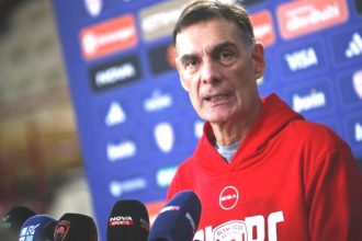 Μπαρτζώκας: «Έκανα 5-6 προτάσεις για παίκτη, αλλά δεν ήταν εφικτό να αποκτηθούν» - Ηχηρή απάντηση στην κριτική του… YouTube!