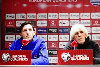 Αποθέωση Ρέτσου από Γιοβάνοβιτς: «Είναι παράδειγμα αφοσίωσης»