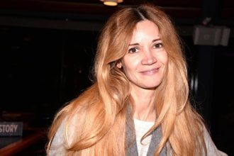 Ιωάννα Παππά: «Όταν μεγαλώνουμε, γινόμαστε οι μαμάδες μας»