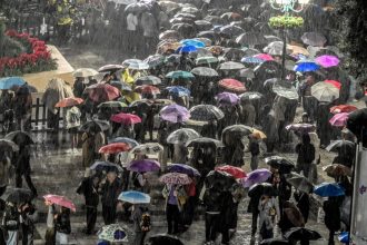 Επελαύνει η κακοκαιρία Adel - Ποιες περιοχές βρίσκονται σε «Red Code», ισχυρά φαινόμενα στη Δυτική Ελλάδα