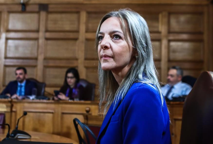 Καλλιόπη Σεμερτζίδου στον ΟΠΕΚΕΠΕ: «Δεν έχω Ferrari και Porsche, μόνο ένα μηχανάκι»