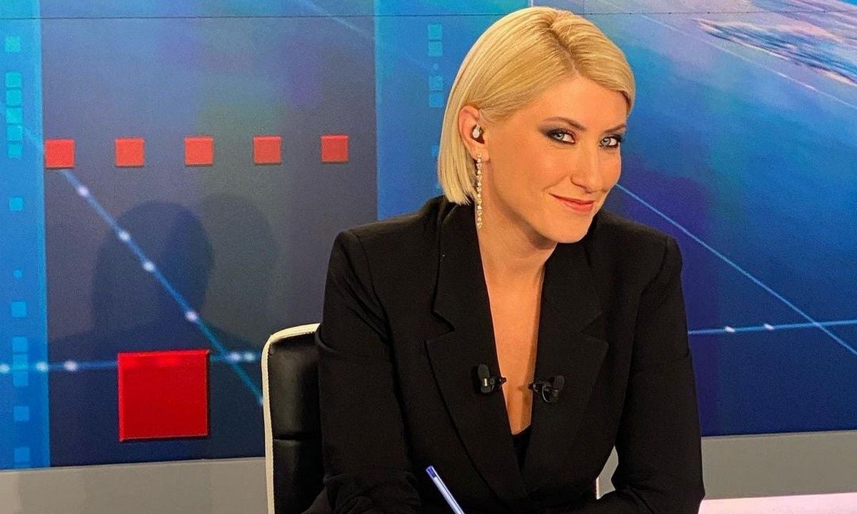 Η Σία Κοσιώνη υποδύθηκε τον...εαυτό της σε θεατρική παράσταση