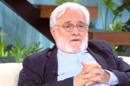 Γιάννης Σμαραγδής: Η συγκλονιστική εξομολόγηση για την απώλεια της συζύγου του