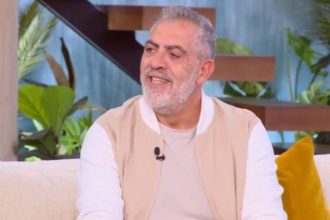 Κούλλης Νικολάου: «Μεγάλωσα με γυμνά πόδια και είμαι γειωμένος»