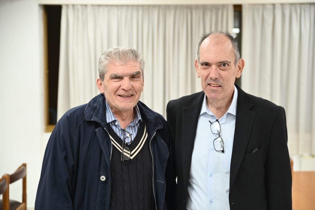 Εξήντα κείμενα για την ταυτότητα της Πάτρας - Παρουσιάστηκε το βιβλίο του δημοσιογράφου Διονύση Ζακυνθινού (ΦΩΤΟ)