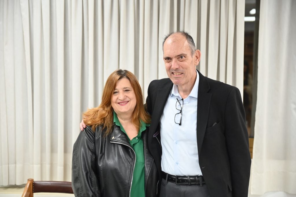 Εξήντα κείμενα για την ταυτότητα της Πάτρας - Παρουσιάστηκε το βιβλίο του δημοσιογράφου Διονύση Ζακυνθινού (ΦΩΤΟ)