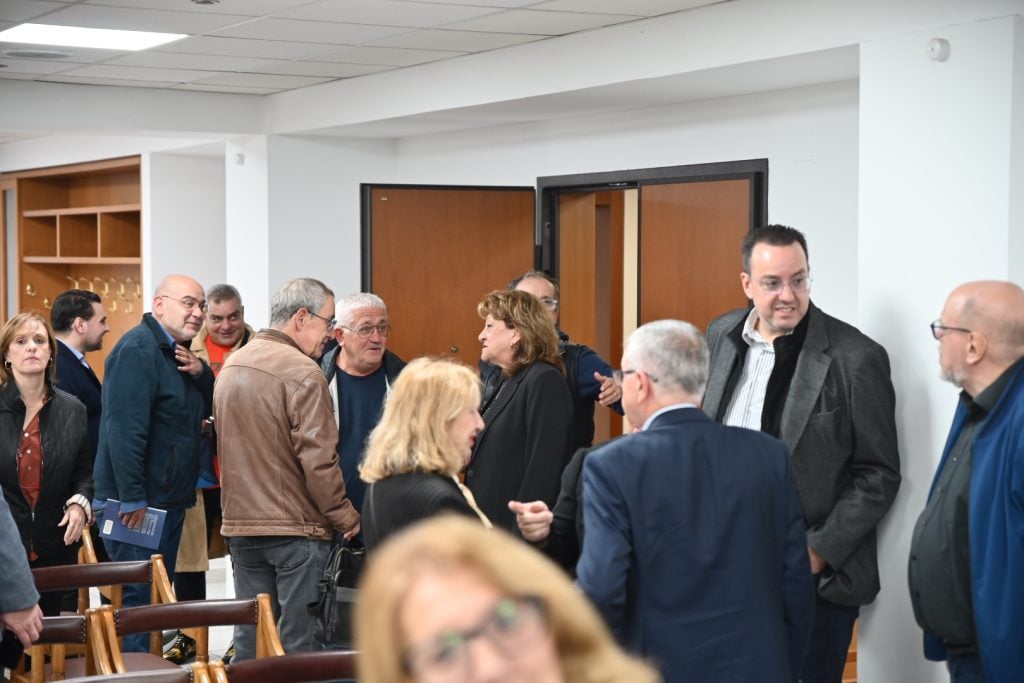 Εξήντα κείμενα για την ταυτότητα της Πάτρας - Παρουσιάστηκε το βιβλίο του δημοσιογράφου Διονύση Ζακυνθινού (ΦΩΤΟ)