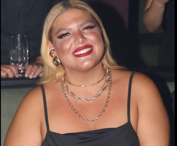 Δανάη Μπάρκα: Πιο ερωτευμένη από ποτέ – ποιος είναι ο σύντροφος της