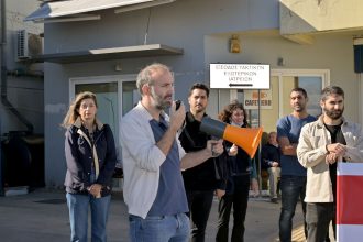 Πάτρα: Η Δημοτική Αρχή στο πανεκπαιδευτικό συλλαλητήριο & στην κινητοποίηση των Υγειονομικών