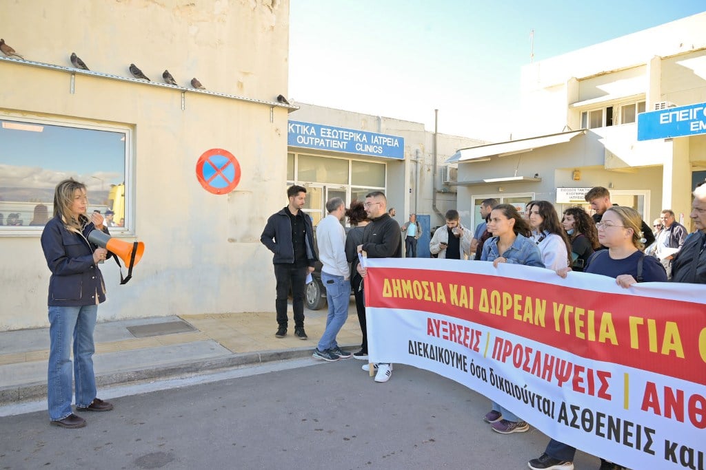 Πάτρα: Η Δημοτική Αρχή στο πανεκπαιδευτικό συλλαλητήριο & στην κινητοποίηση των Υγειονομικών