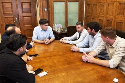 Συνάντηση ΠΑΣΠ ΑΕΙ Πάτρας με Νίκο Ανδρουλάκη για το ζήτημα της φοιτητικής κάρτας μετακίνησης