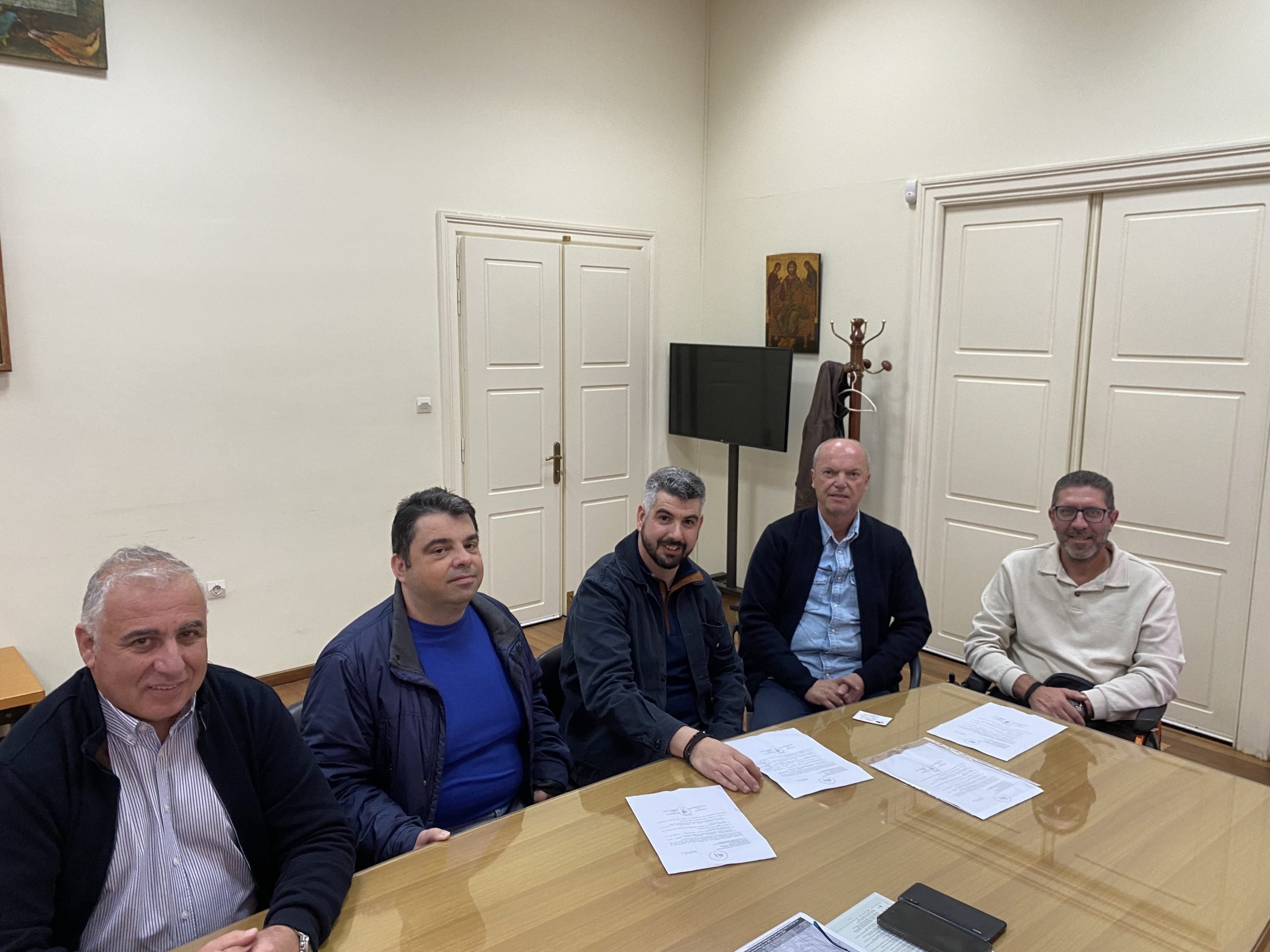 Σύλλογος Ατόμων με Κινητική Αναπηρία Αχαΐας: Συνάντηση με τον Δήμαρχο Αιγίου