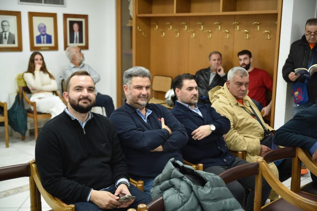 Εξήντα κείμενα για την ταυτότητα της Πάτρας - Παρουσιάστηκε το βιβλίο του δημοσιογράφου Διονύση Ζακυνθινού (ΦΩΤΟ)