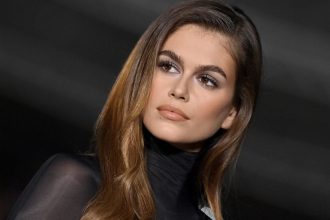 Ο πιο απλός τρόπος να αποκτήσεις φυσικά πυκνές βλεφαρίδες