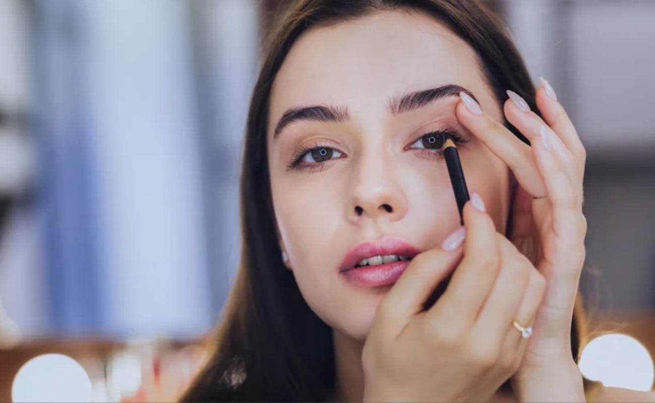 Το μυστικό για έντονο βλέμμα χωρίς eyeliner
