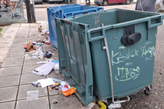 Πάτρα: Έπεσε πρόστιμο για σκουπίδια που πέταξαν έξω από άδειο κάδο