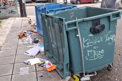 Πάτρα: Έπεσε πρόστιμο για σκουπίδια που πέταξαν έξω από άδειο κάδο