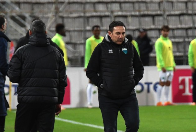 Παπαδόπουλος: «Να παίζουμε όμορφο ποδόσφαιρο! Αυτός είναι ο προορισμός μας»