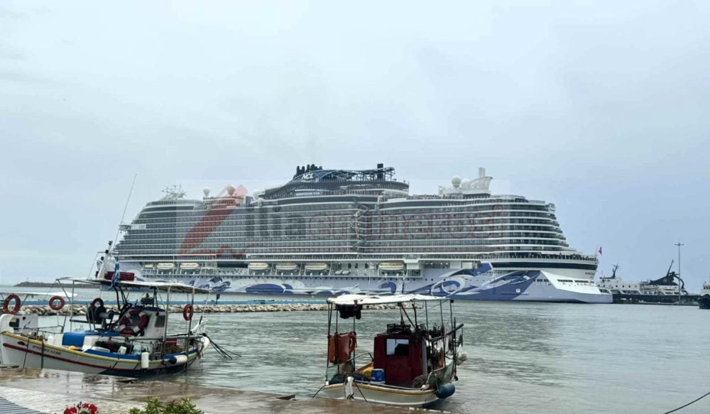 Κατάκολο: Δεσπόζει στο λιμάνι το Norwegian Viva με τα 20 καταστρώματα!
