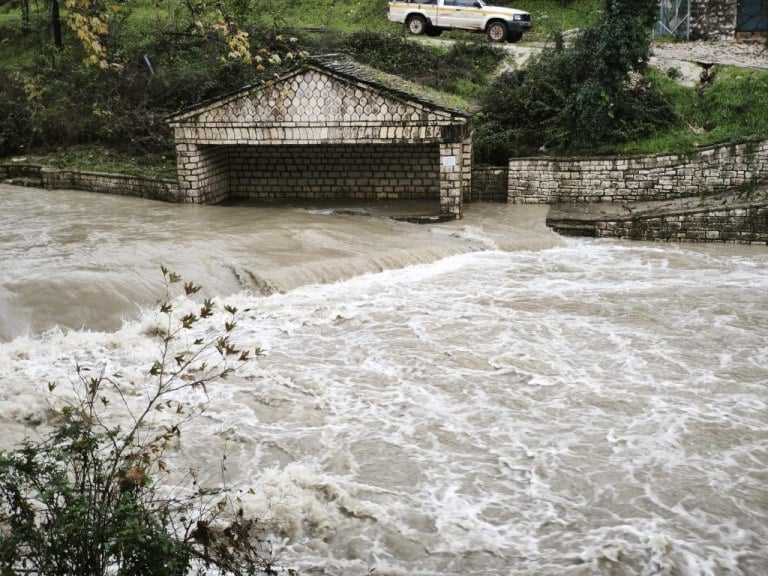 Συνεδρίασε η Επιτροπή Εκτίμησης Κινδύνου – Συναγερμός ενόψει της κακοκαιρίας «Adel»