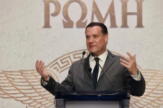 Άδωνις Γεωργιάδης: Παρουσίαση του νέου του βιβλίου "Ρώμη" - Μεταξύ των παρευρεθέντων Λοβέρδος και Φωτήλας