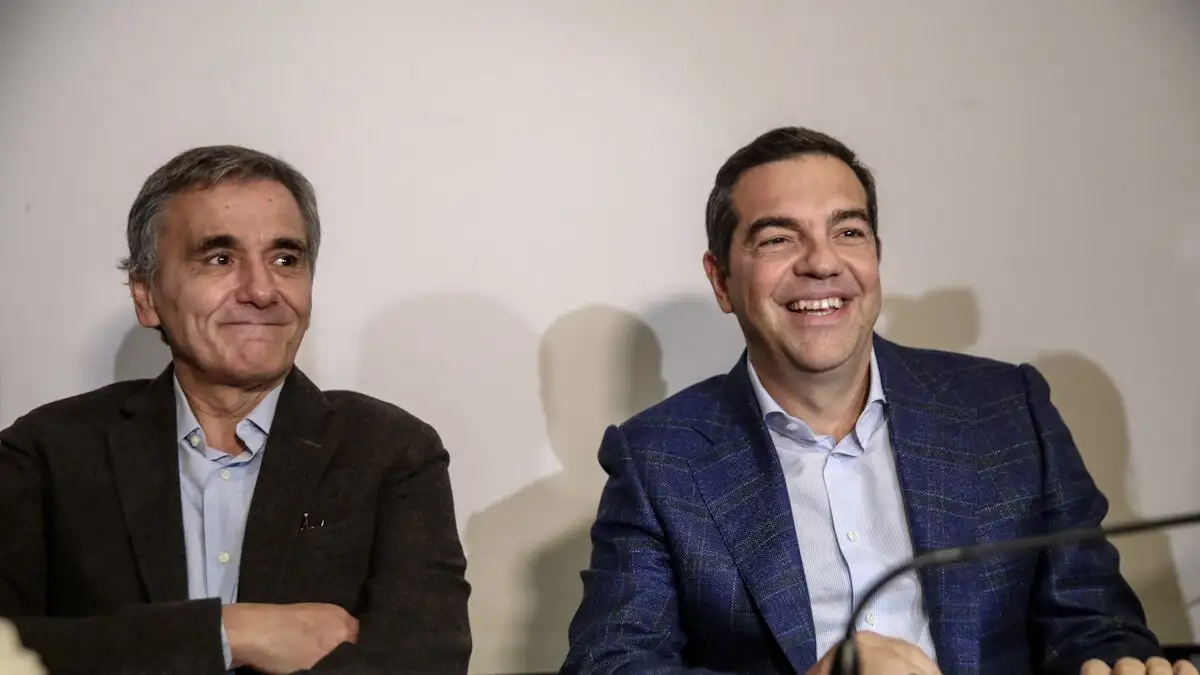 Βιβλίο Τσίπρα: «Δεν θεωρώ ότι με αδικεί» λέει ο Ευκλείδης Τσακαλώτος