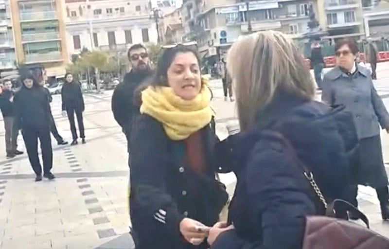 Πάτρα: Τραμπούκικη επίθεση και προπηλακισμό από αριστεριστές δέχθηκε στην πλατεία Γεωργίου η Χρ. Αλεξοπούλου - Το βίντεο της ντροπής με τις άθλιες ύβρεις