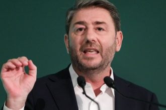 Ανδρουλάκης: Η παραίτηση Σκλήκα αποτελεί ομολογία για το φιάσκο της ΝΔ