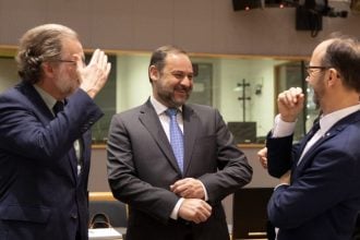 Ισπανία: Προφυλακιστέος κρίθηκε ο πρώην υπουργός Μεταφορών Χοσέ Λουίς Άμπαλος