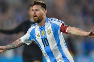 Θέλει να βάλει βόμβα στα θεμέλια του παγκόσμιου ποδοσφαίρου και να φέρει στην Τουρκία τον Μέσι η Γαλατασαράι!