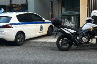 Για απόπειρα ανθρωποκτονίας κατηγορείται η 49χρονη που μαχαίρωσε τον πατέρα της στο Αγρίνιο