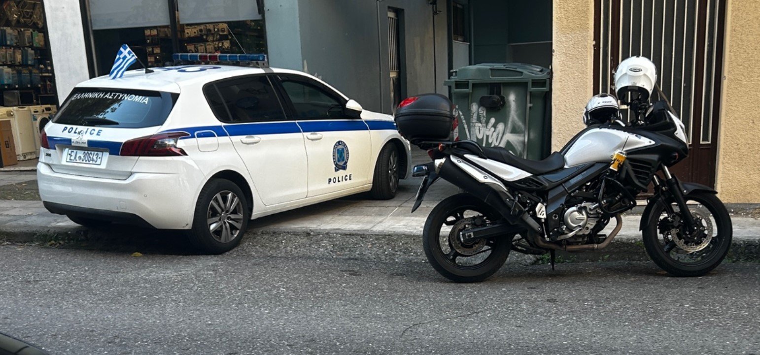 Για απόπειρα ανθρωποκτονίας κατηγορείται η 49χρονη που μαχαίρωσε τον πατέρα της στο Αγρίνιο