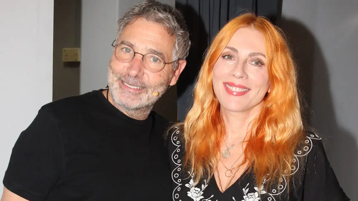 Σμαράγδα Καρύδη για Θοδωρή Αθερίδη: «Υπάρχει ελευθερία στη σχέση μας, ενδεχομένως και πιθανόν να βοηθάει ότι δεν κάναμε παιδί»