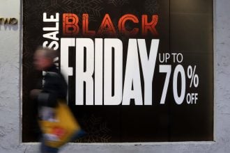Black Friday: Τι πρέπει να γνωρίζετε για να κάνετε πιο συμφέρουσες αγορές