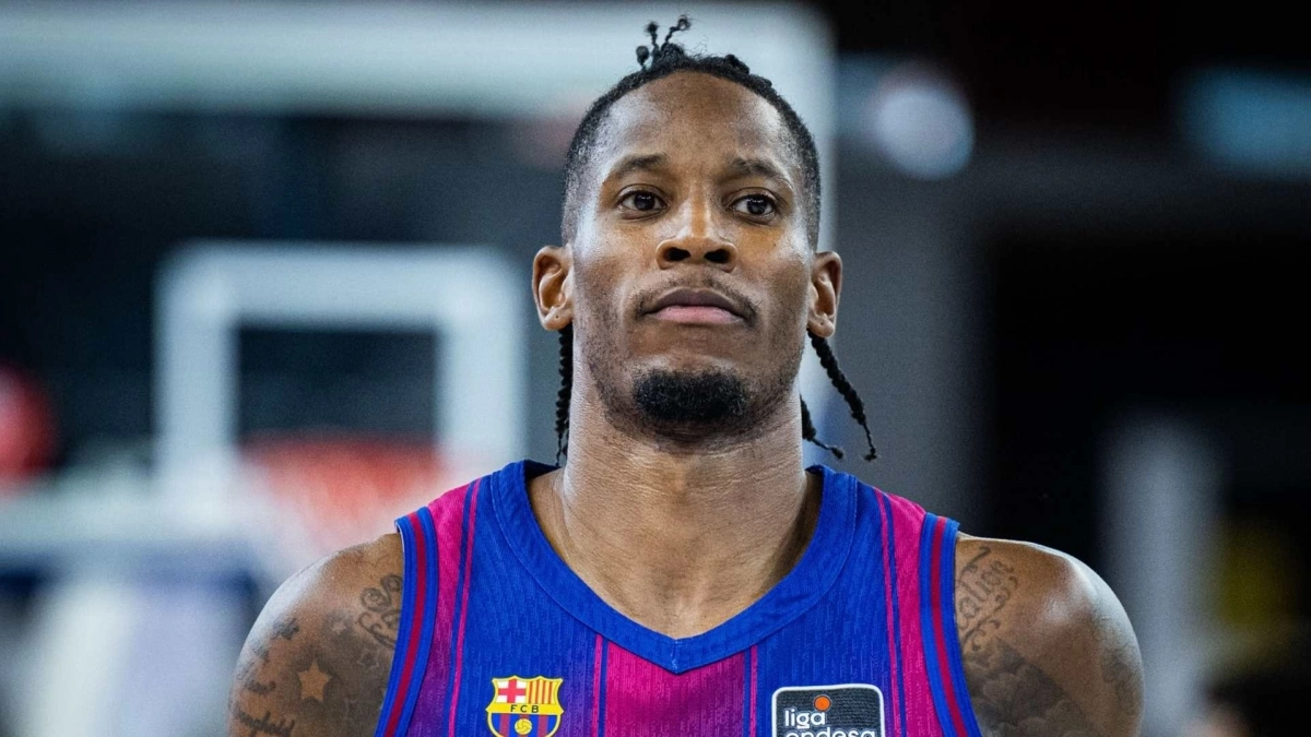 Μπάγερν - Μπαρτσελόνα 74-75: Απόδραση από το Μόναχο, μοιραίος ο Ντινγουίντι