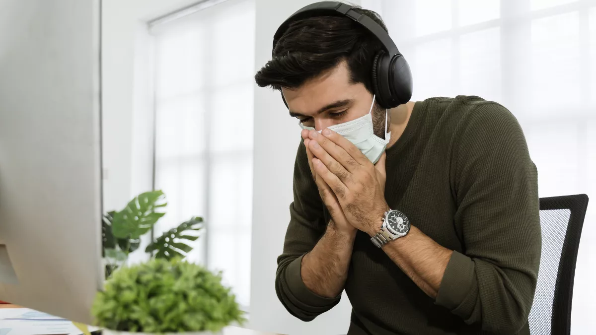 ΕΟΔΥ: 138 νέες εισαγωγές και 12 θάνατοι από Covid -19 την τελευταία εβδομάδα – Δύο νέα σοβαρά κρούσματα γρίπης