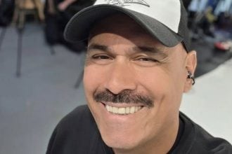 Δημήτρης Σκουλός: «Δεν μου αρέσει να φτύνω όπου γλείφω, ούτε να γλείφω όπου φτύνω»