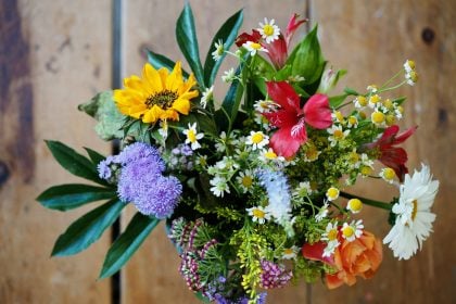 Εορτολόγιο: Ποιοι γιορτάζουν σήμερα 28 Νοεμβρίου