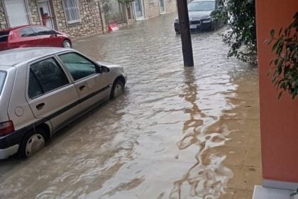 Πλημμύρισε ξανά το Μεσολόγγι - Λίμνες οι δρόμοι, μπήκαν τα νερά σε σπίτια (ΦΩΤΟ)