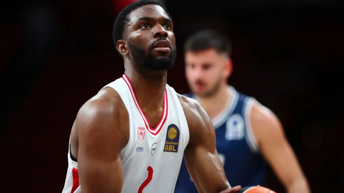 Ο Ολυμπιακός νίκησε 102-82 την Καρδίτσα στο ντεμπούτο του Έβανς