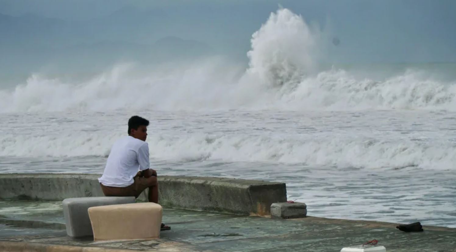 Φιλιππίνες: Τουλάχιστον δύο νεκροί από το πέρασμα του υπερτυφώνα Φουνγκ-γουόνγκ
