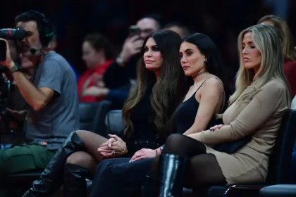 Στον αγώνα του Ολυμπιακού και πάλι η Κίμπερλι Γκιλφόιλ