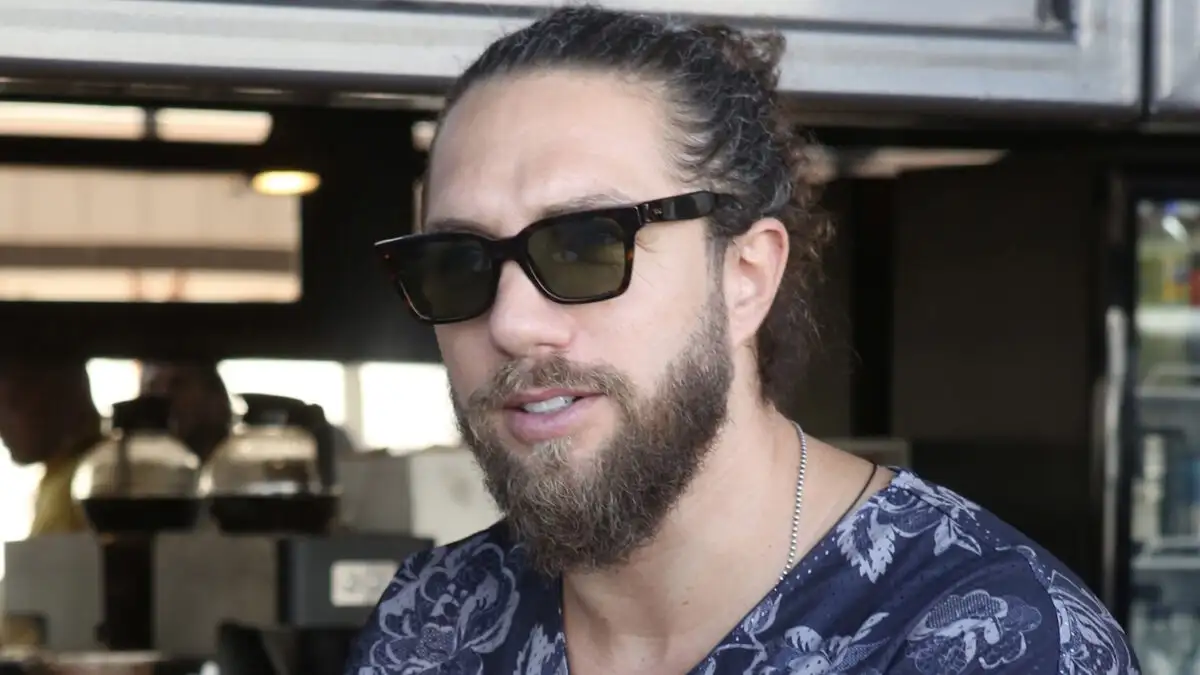 Γιώργος Κόρομι: «Στην αρχή δυσκολευτήκαμε με τον ερχομό του παιδιού μας»