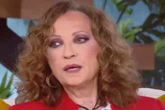 Γλυκερία: Τραγουδούσα και πληροφορήθηκα ότι είχε πεθάνει ο πατέρας μου