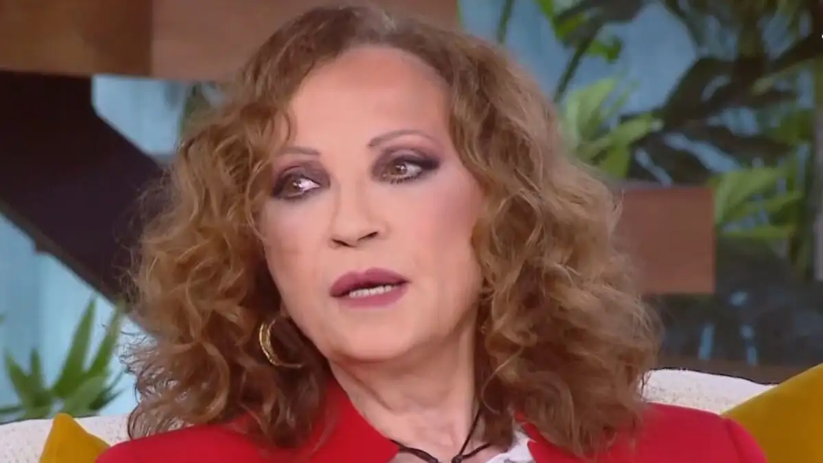 Γλυκερία: Τραγουδούσα και πληροφορήθηκα ότι είχε πεθάνει ο πατέρας μου