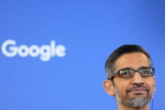 Ο CEO της Google χτυπά καμπανάκι για την ΑΙ: «Καμία εταιρεία δεν θα μείνει άτρωτη»